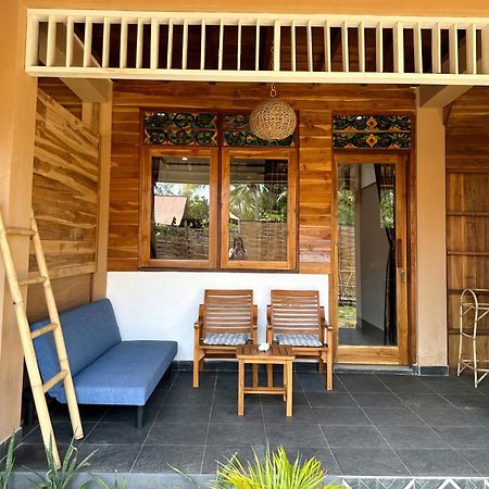 Bollata Beach House Гили-Эйр Экстерьер фото