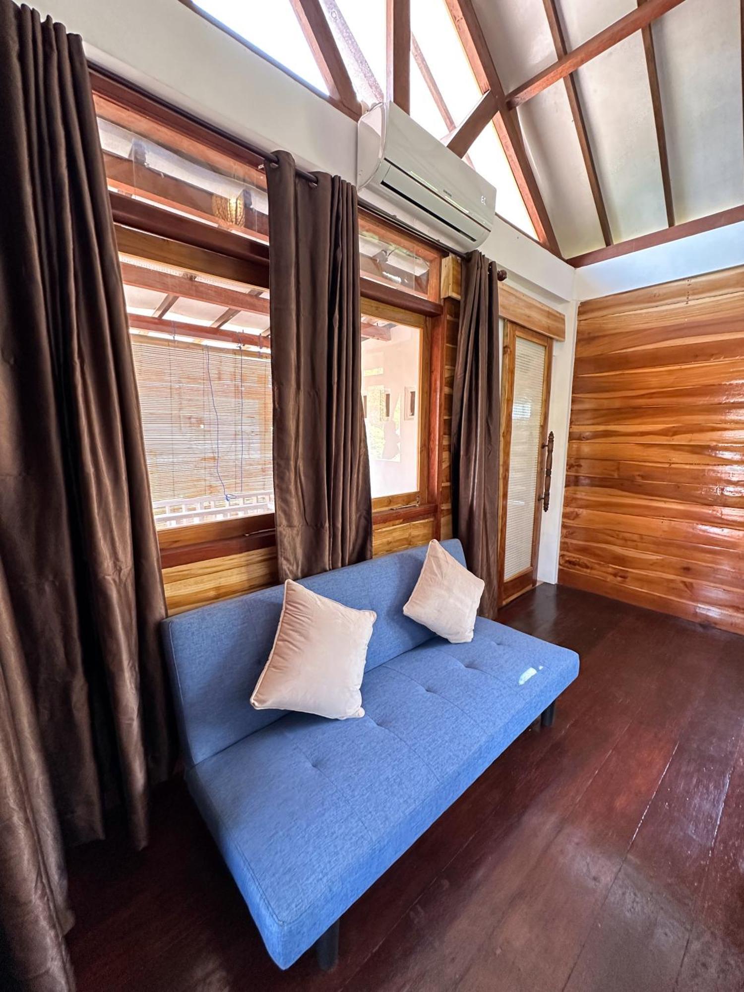 Bollata Beach House Гили-Эйр Экстерьер фото